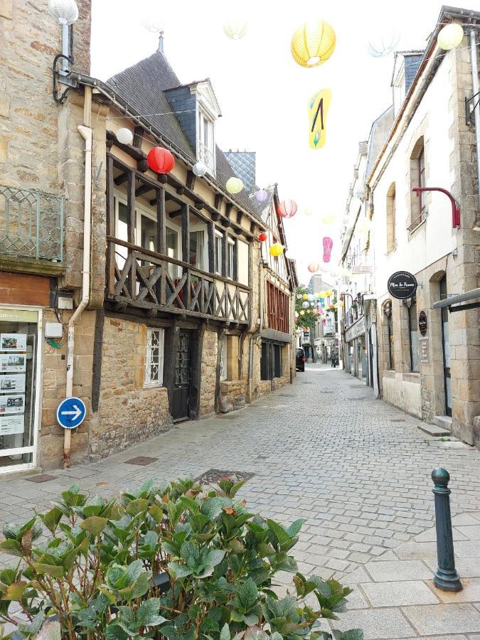 Appartement Moderne Hyper Centre Ville 4 Chambres Auray Exterior foto